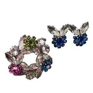 Austria Brooch Set Clear Blue Hot Pink Green Rhinestone Clip On Earrings Vintage